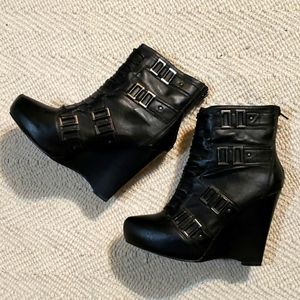 Carlos Santana platform boots